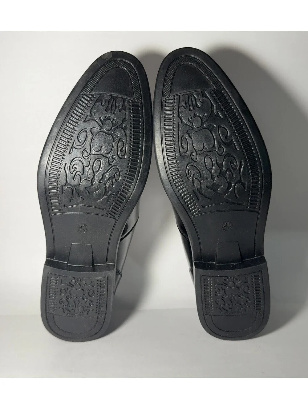 Mens Black Patent Fashion Loafers Gold Tone Metal Bar Accent Shoes 43